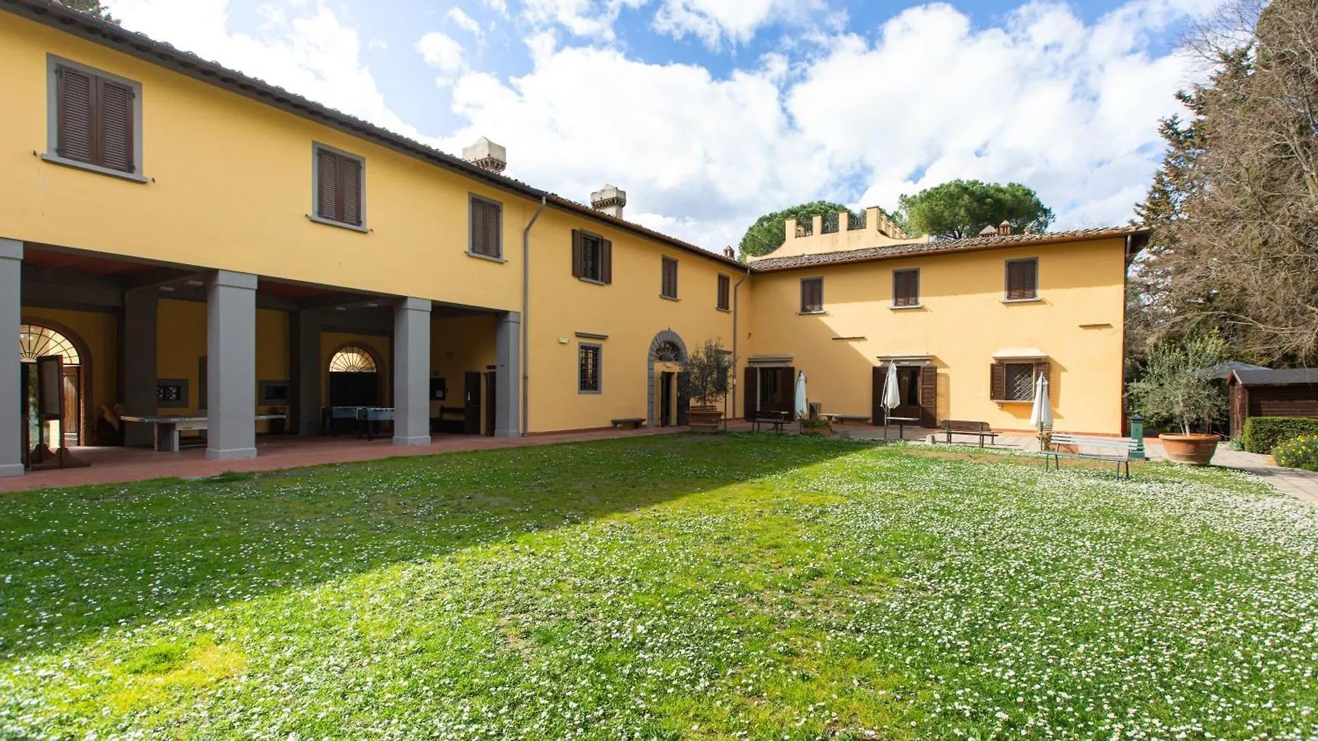 Poggio Ubertini Aparthotel Montagnana Val Di Pesa 0*,  Italy